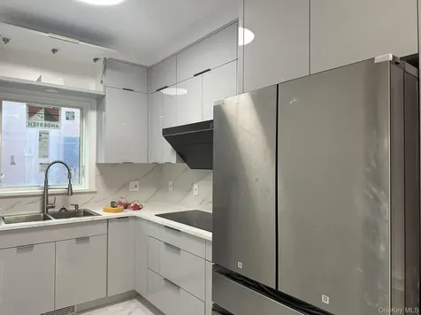 6973 229th Street Oakland Gardens NY 11364