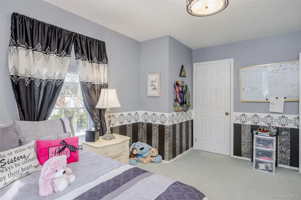 202 Stanley Drive Centereach NY 11720