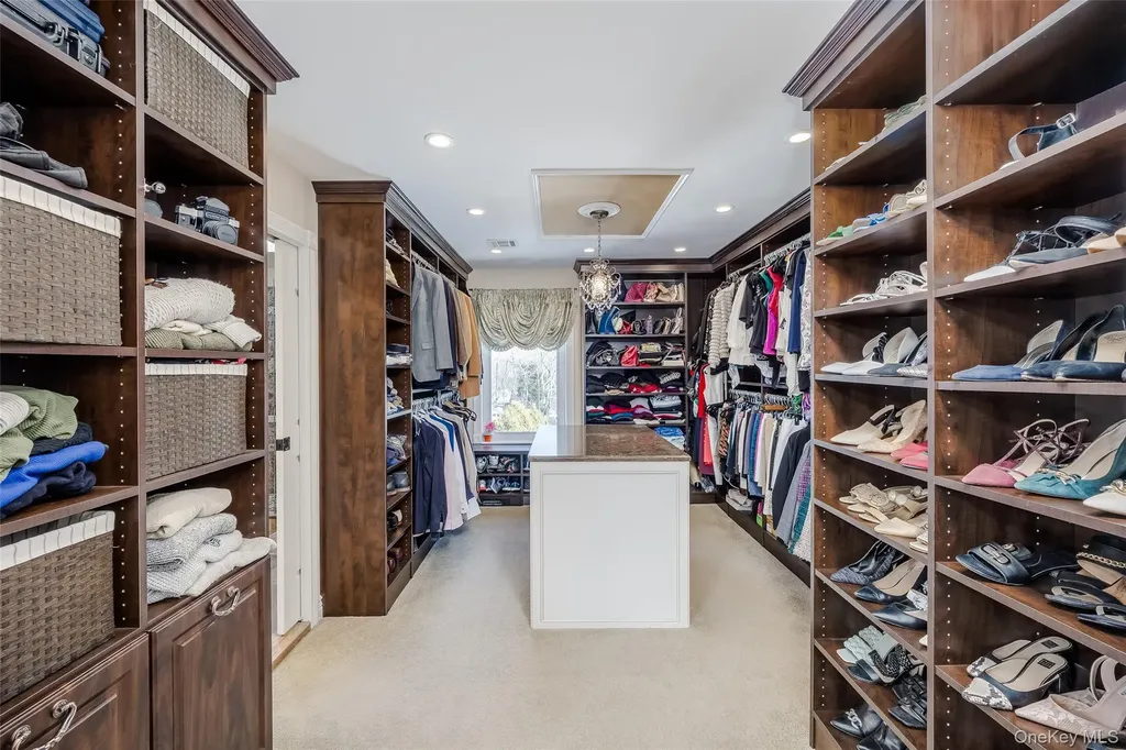 202 Stanley Drive Centereach NY 11720