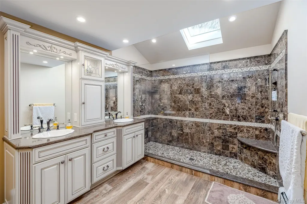 202 Stanley Drive Centereach NY 11720