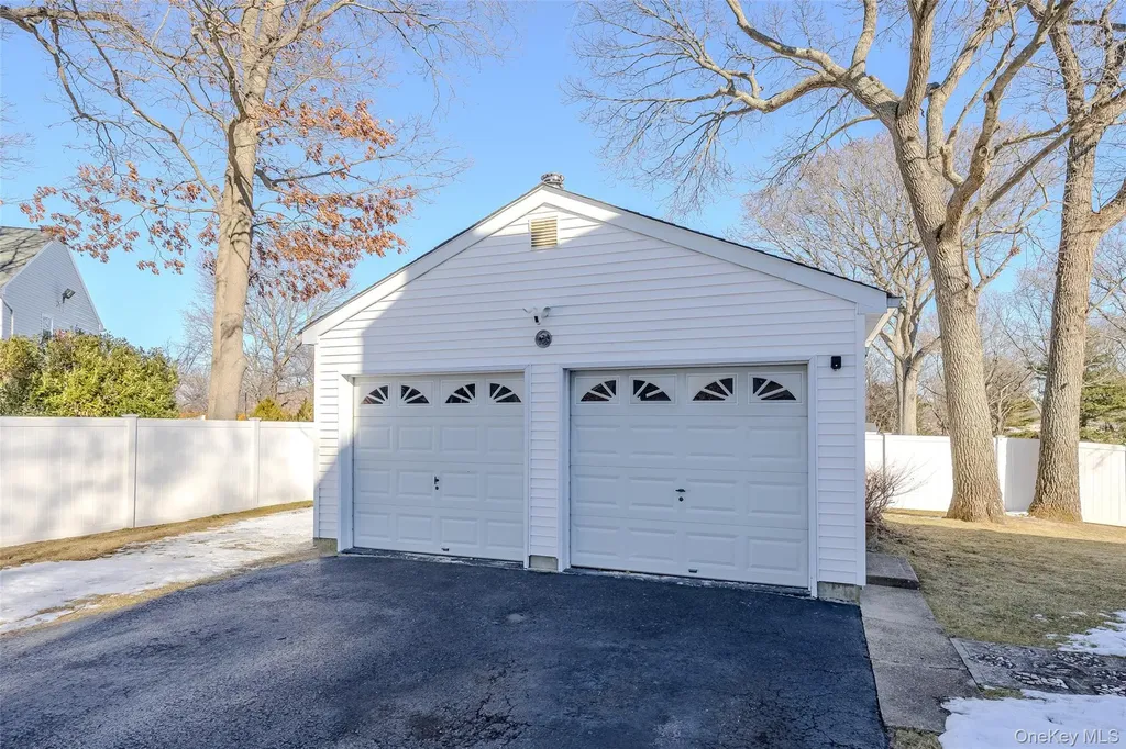 202 Stanley Drive Centereach NY 11720
