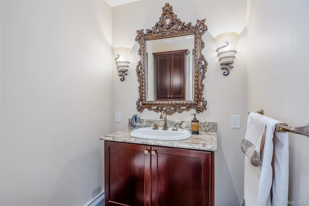 202 Stanley Drive Centereach NY 11720