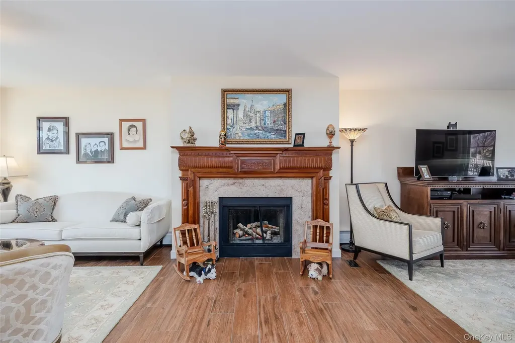 202 Stanley Drive Centereach NY 11720