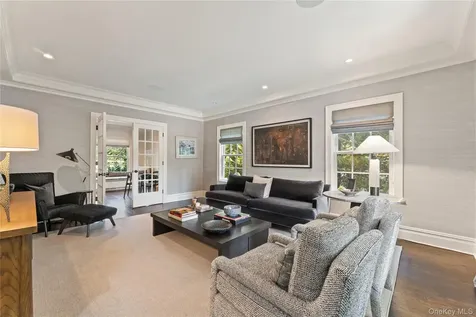 217 Rock Creek Lane Scarsdale NY 10583