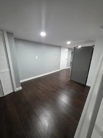 2711 W Alder Road Bellmore NY 11710