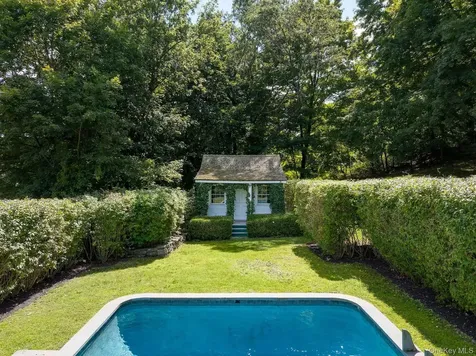 213 Baldwin Road Bedford Corners NY 10549
