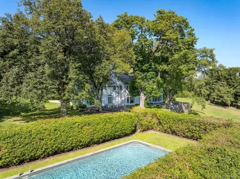 213 Baldwin Road Bedford Corners NY 10549