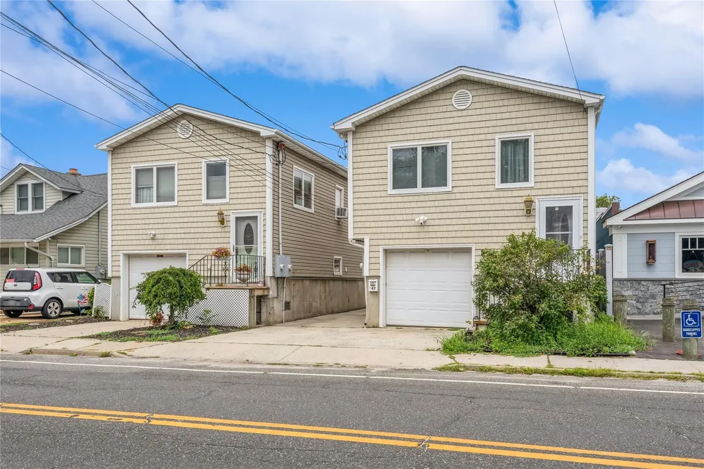 347 Bayville Avenue Bayville NY 11709