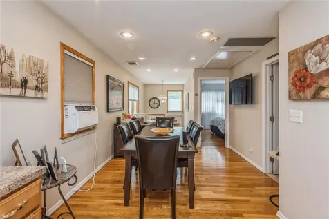 347 Bayville Avenue Bayville NY 11709