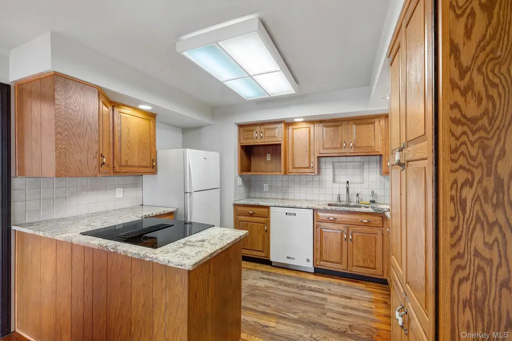 109 Pine Drive New Windsor NY 12553