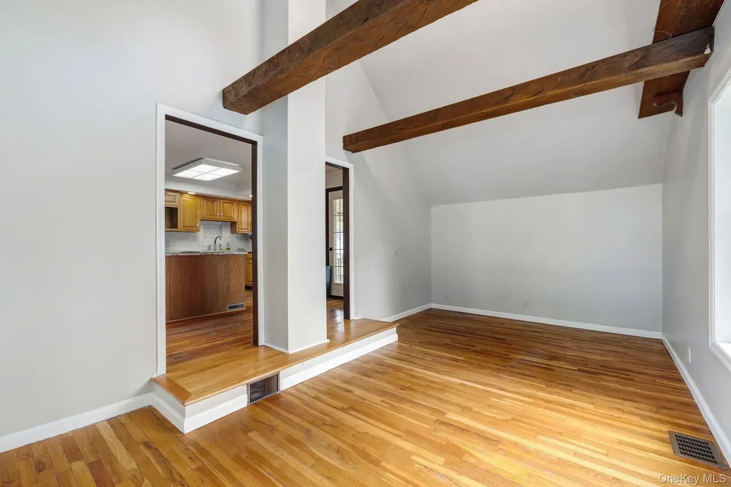 109 Pine Drive New Windsor NY 12553
