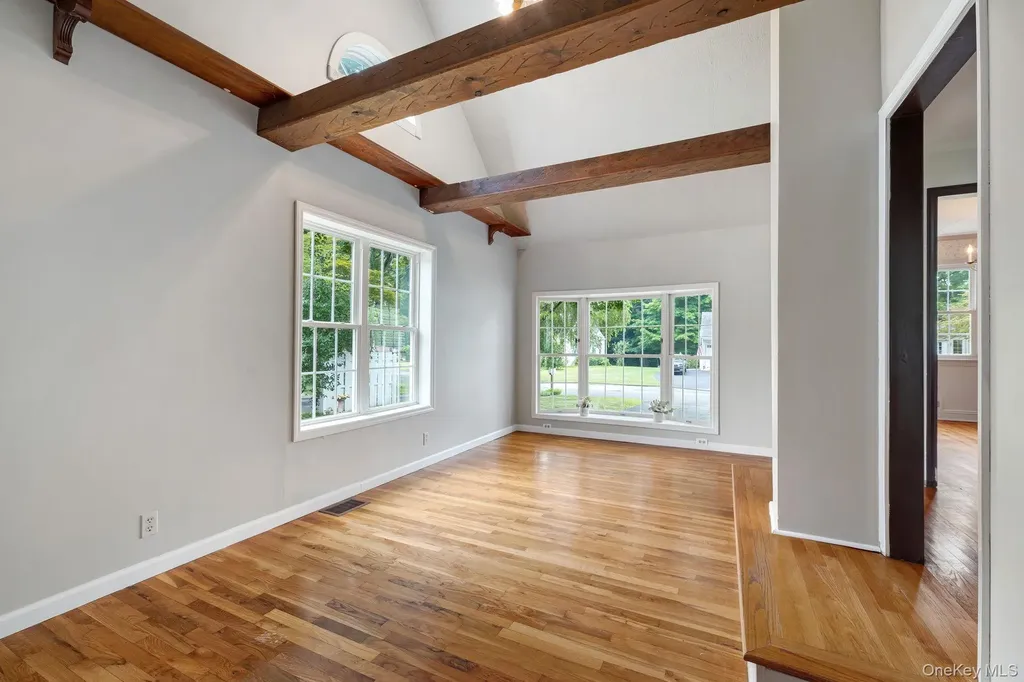 109 Pine Drive New Windsor NY 12553