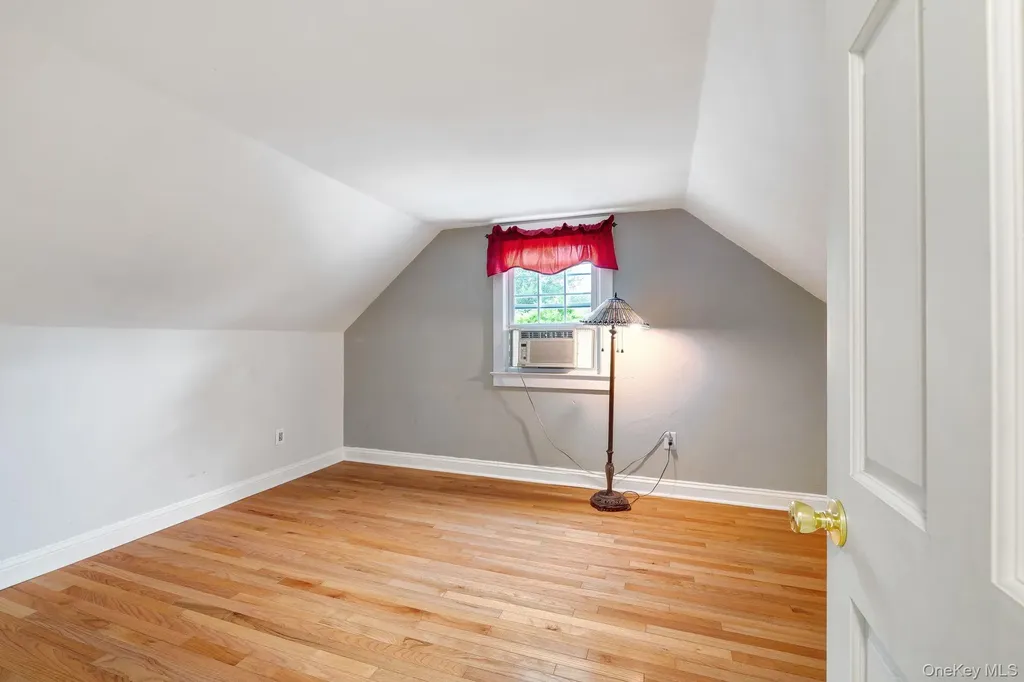 109 Pine Drive New Windsor NY 12553