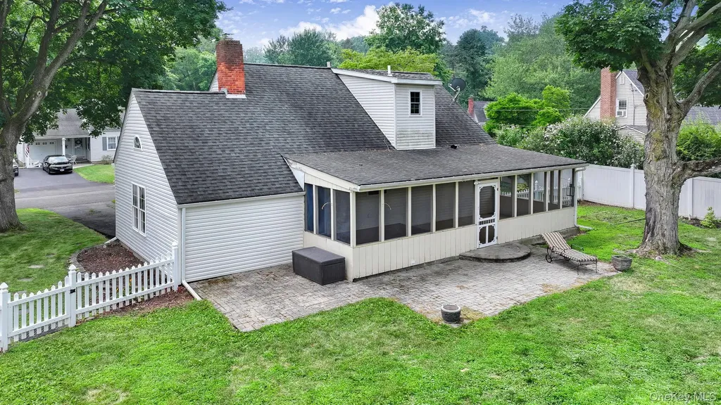 109 Pine Drive New Windsor NY 12553