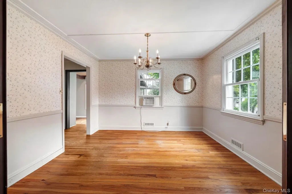 109 Pine Drive New Windsor NY 12553