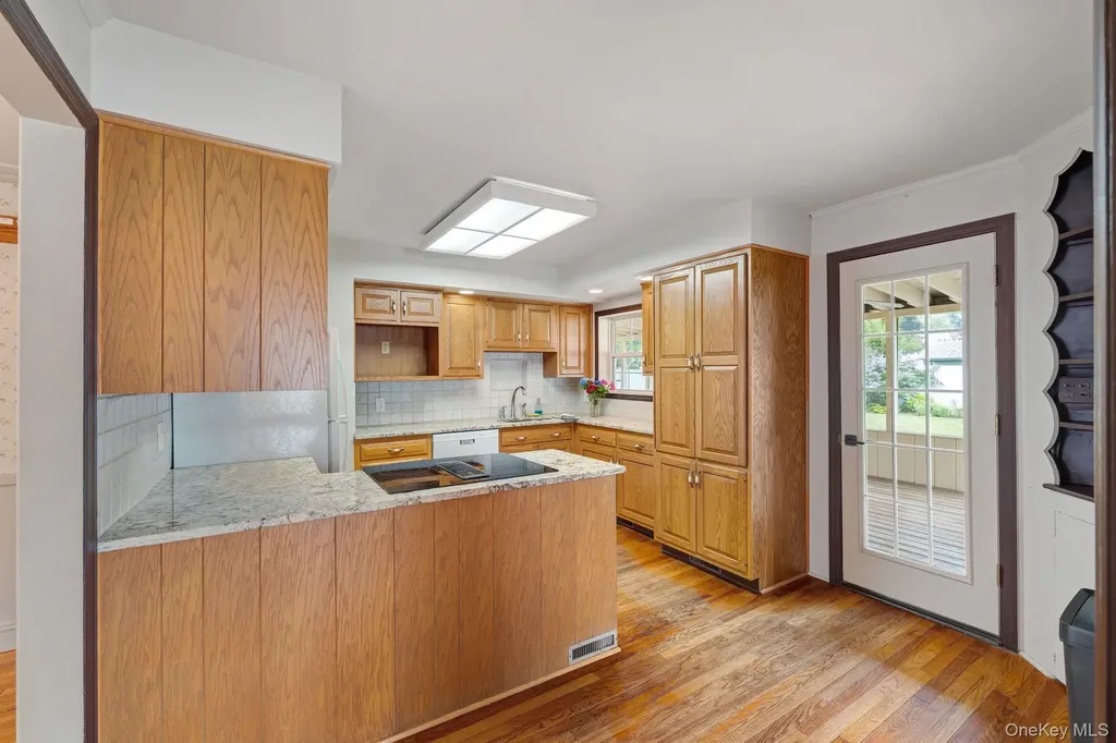 109 Pine Drive New Windsor NY 12553