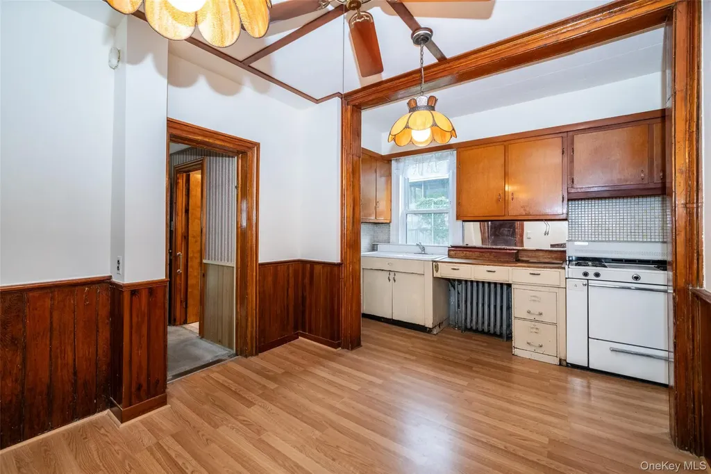 157 Schofield Street Bronx NY 10464