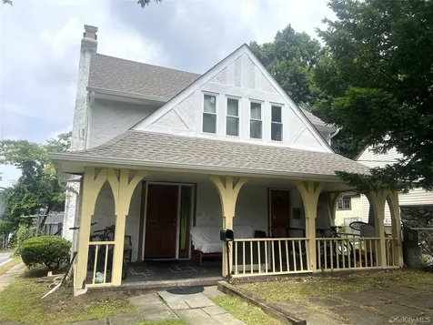 5 Crest Place Elmsford NY 10523