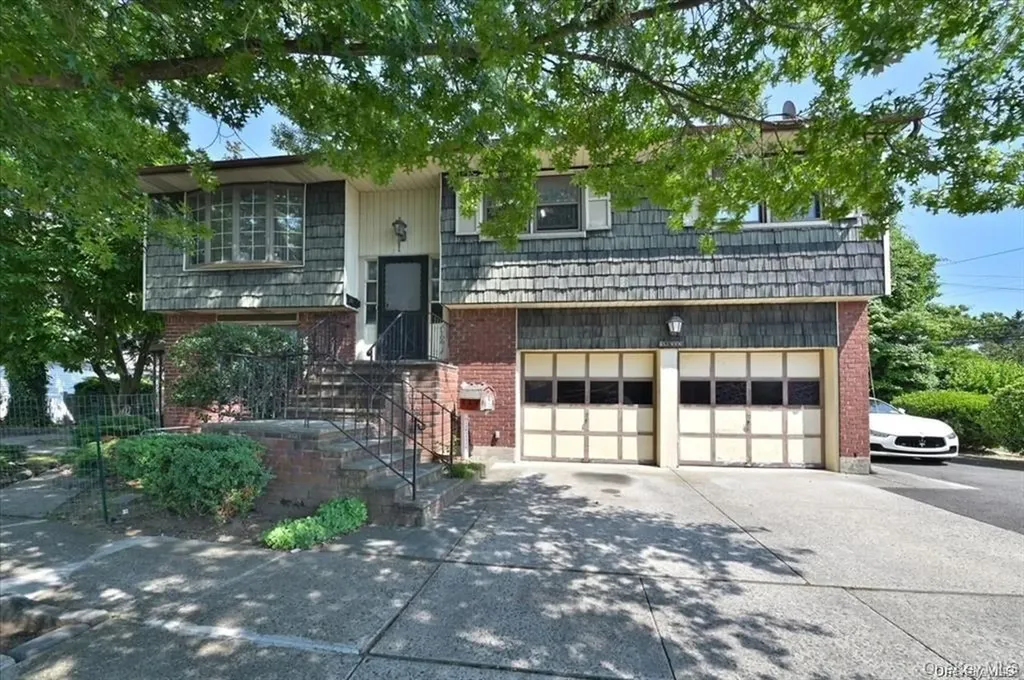 11 Edwards Place Valley Stream NY 11580