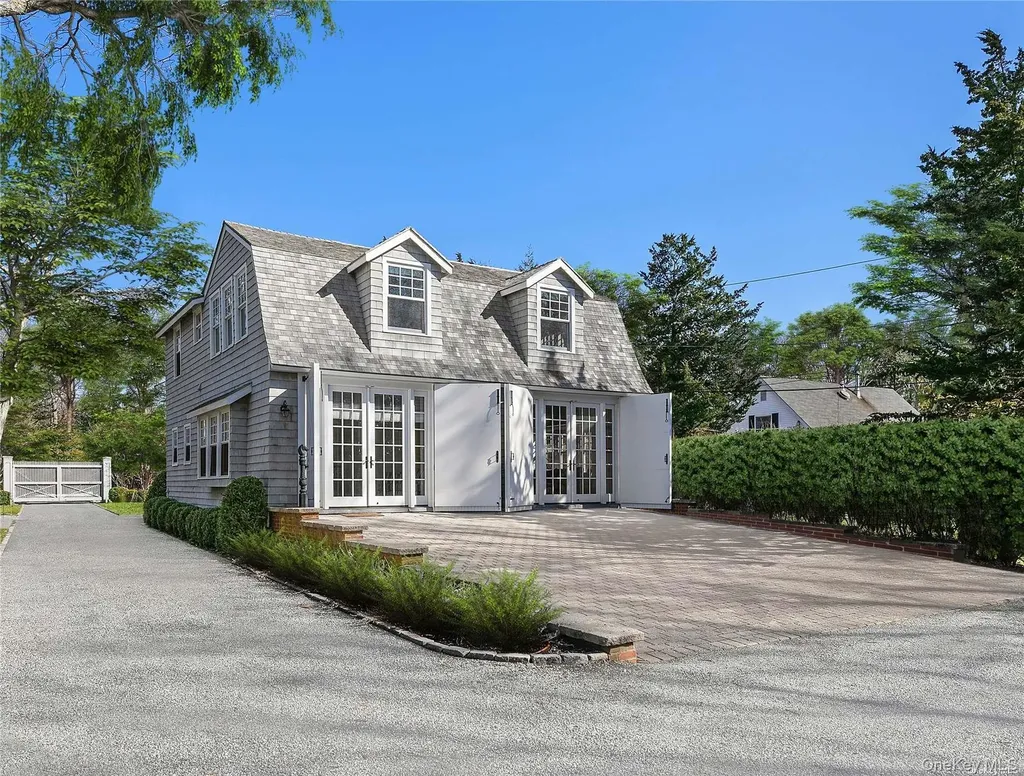 74 Cedar Lane W Remsenburg NY 11960