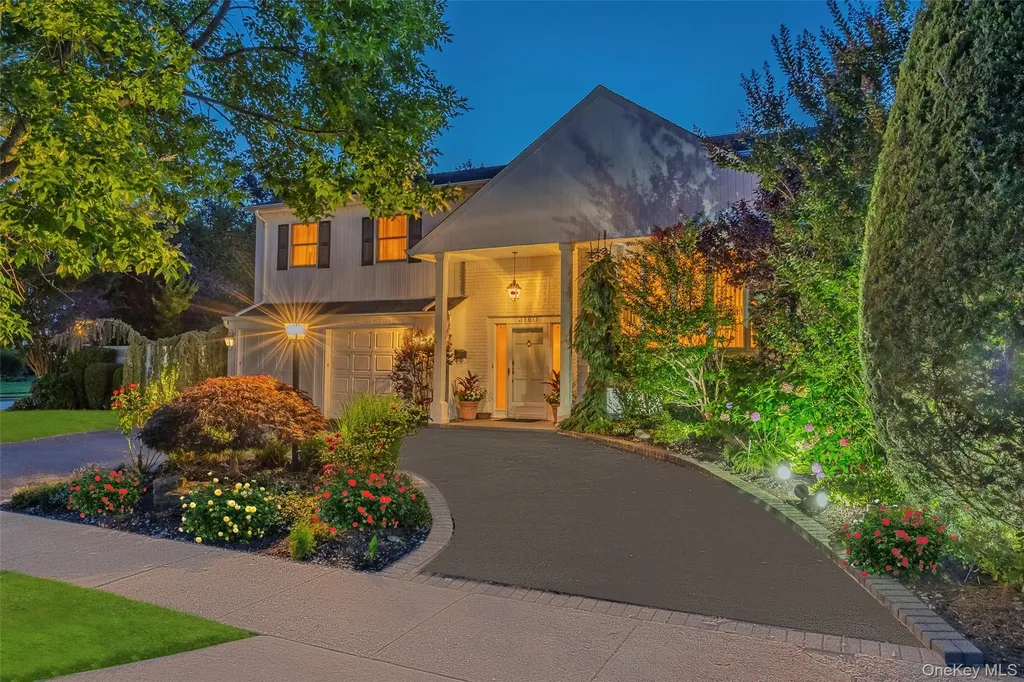 3160 Camden Lane Merrick NY 11566