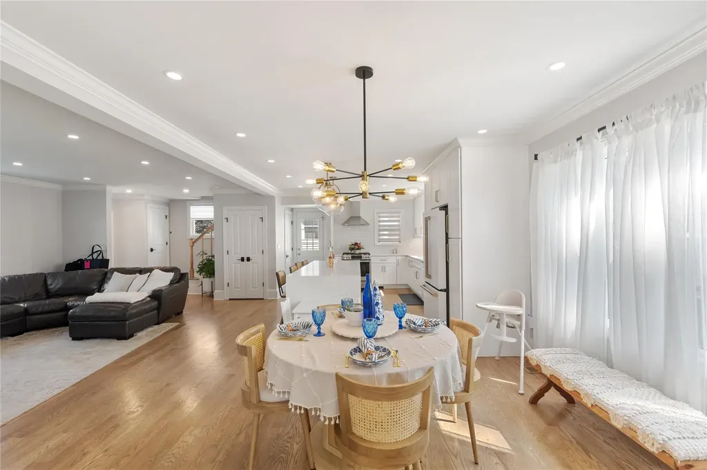176 Davis Avenue White Plains NY 10605