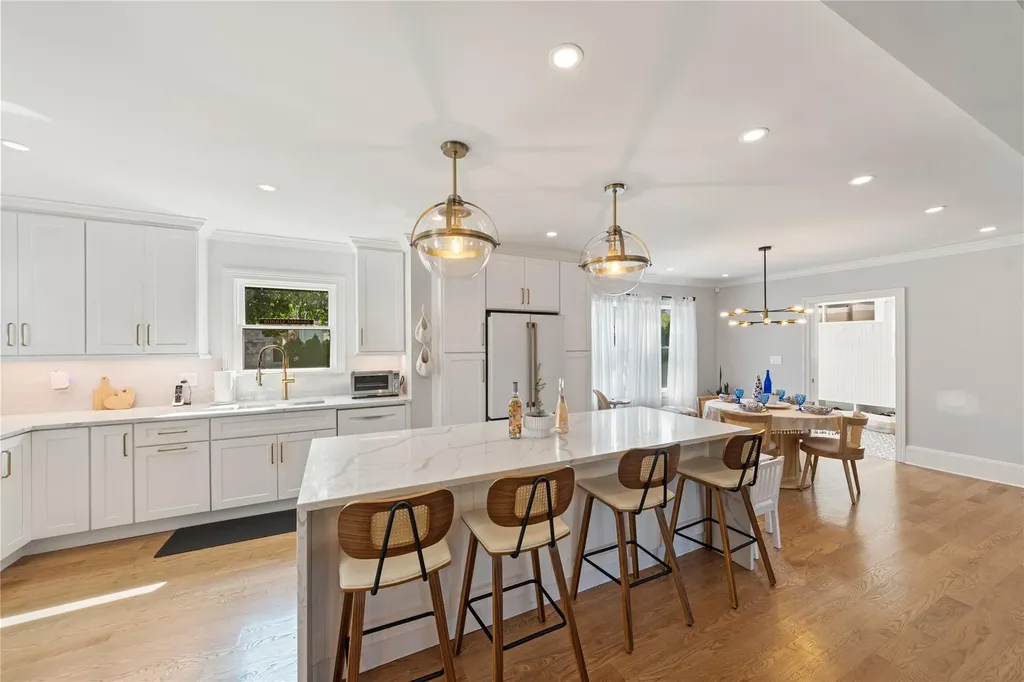 176 Davis Avenue White Plains NY 10605