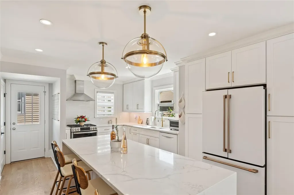 176 Davis Avenue White Plains NY 10605