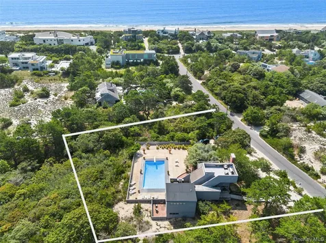 49 Gilberts Path Amagansett NY 11930