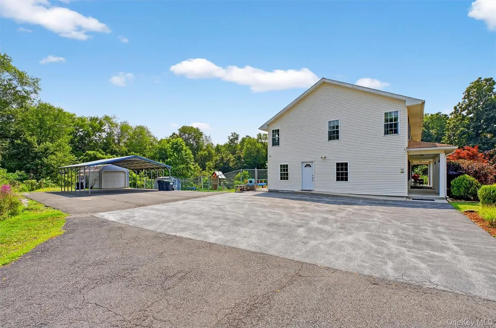 722 State Route 32 Wallkill NY 12589