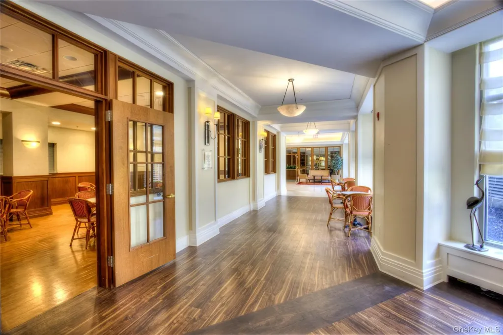 300 E Overlook Port Washington NY 11050