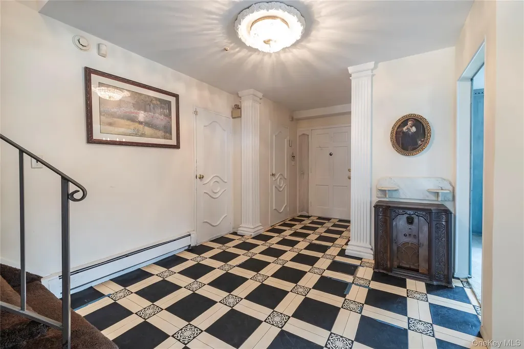 3843 Sally Lane Oceanside NY 11572