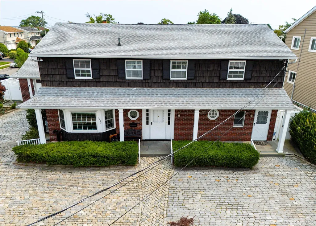 3843 Sally Lane Oceanside NY 11572