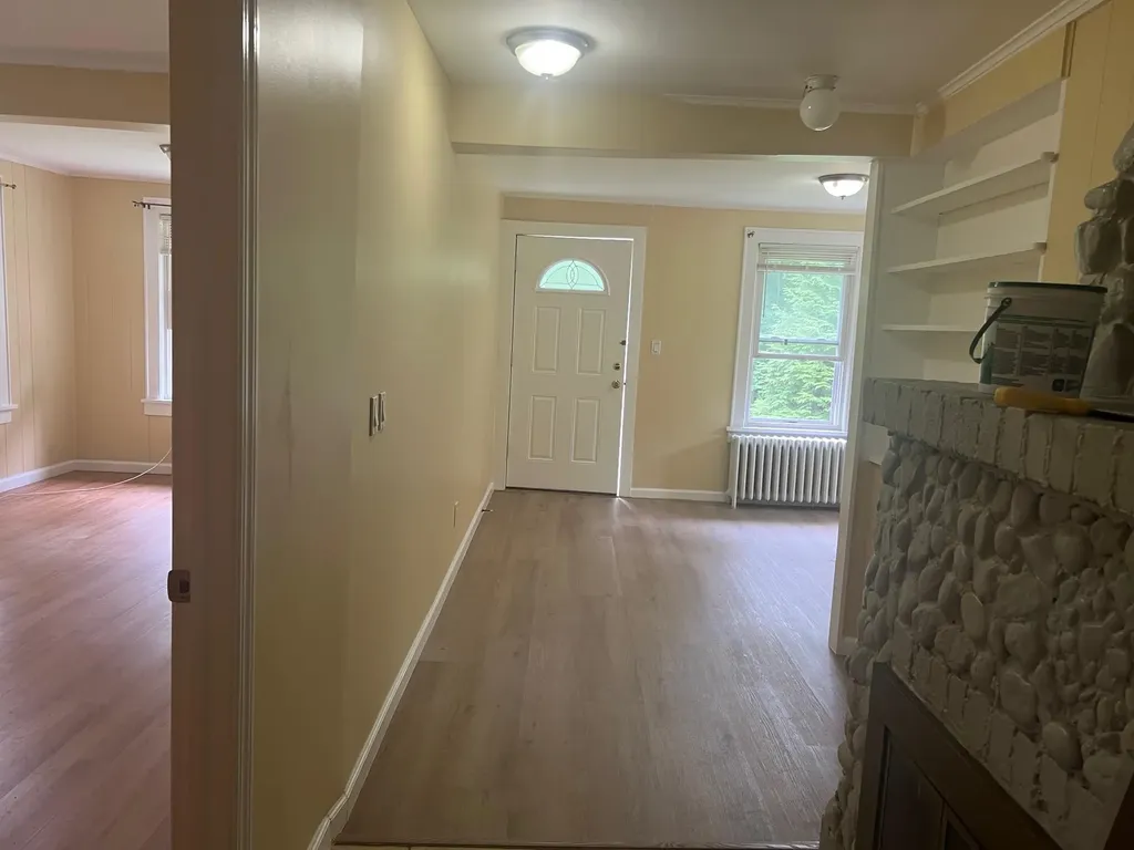 5 Thompson Hay Path Setauket NY 11733