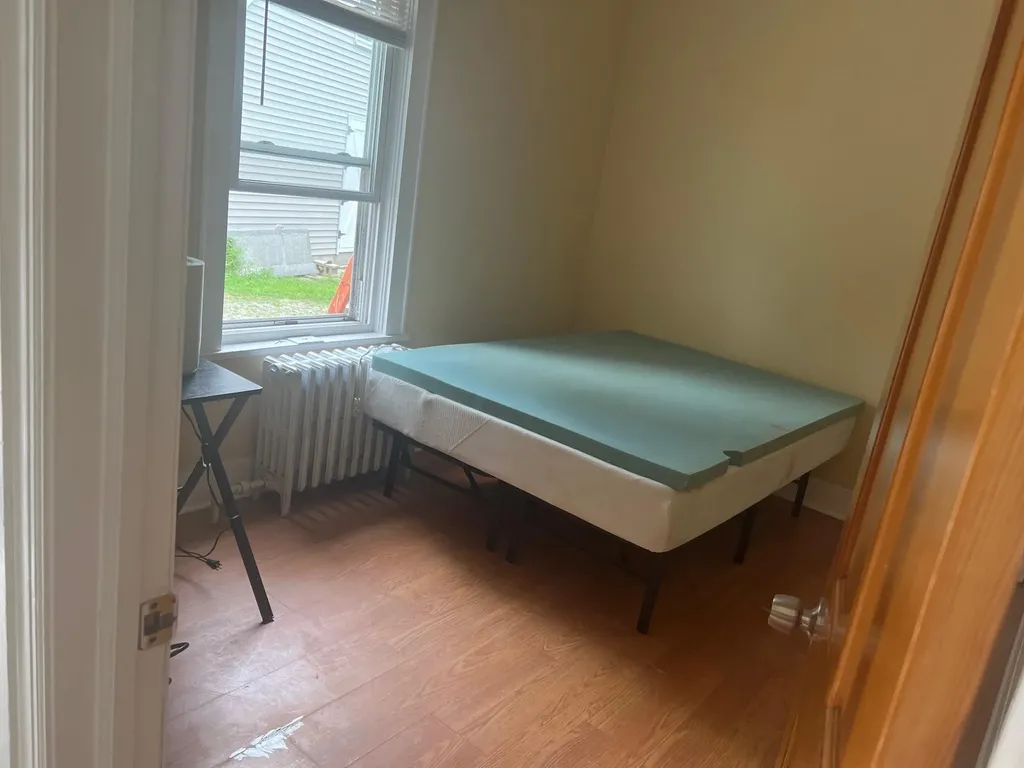 5 Thompson Hay Path Setauket NY 11733