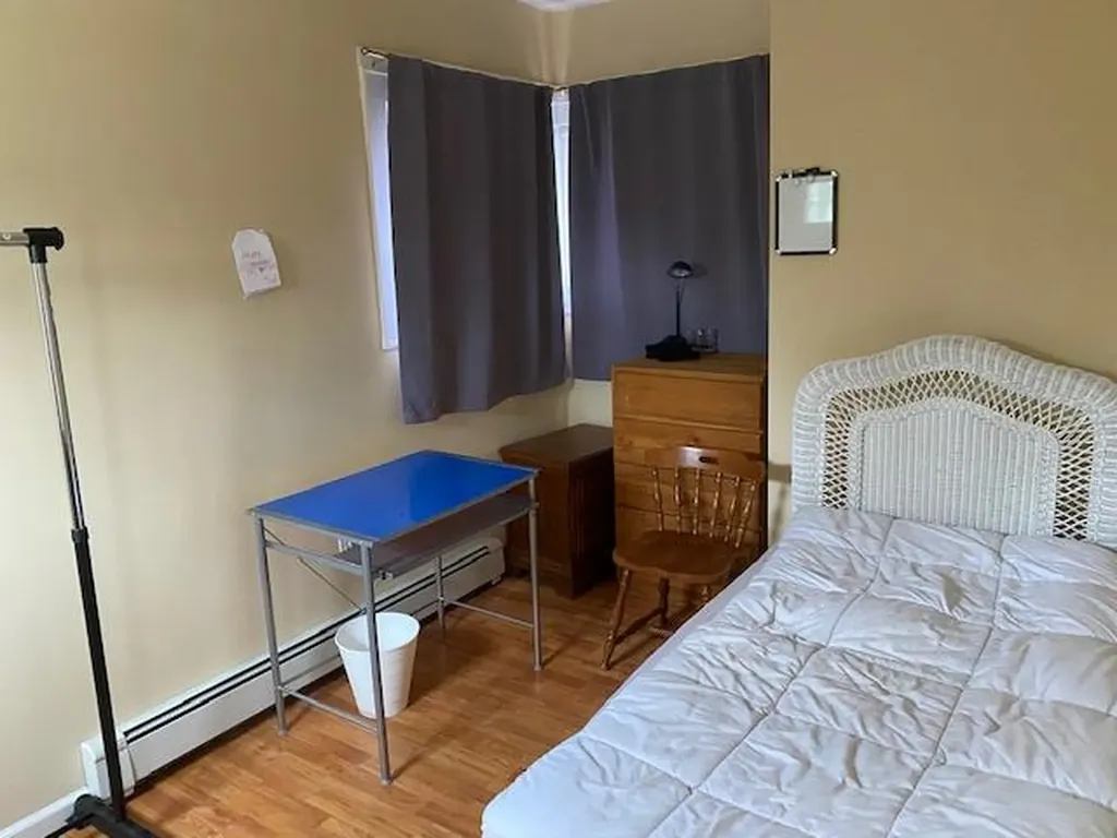 5 Thompson Hay Path Setauket NY 11733