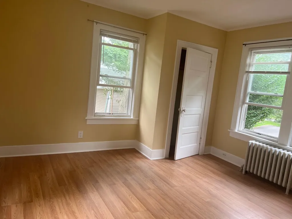 5 Thompson Hay Path Setauket NY 11733