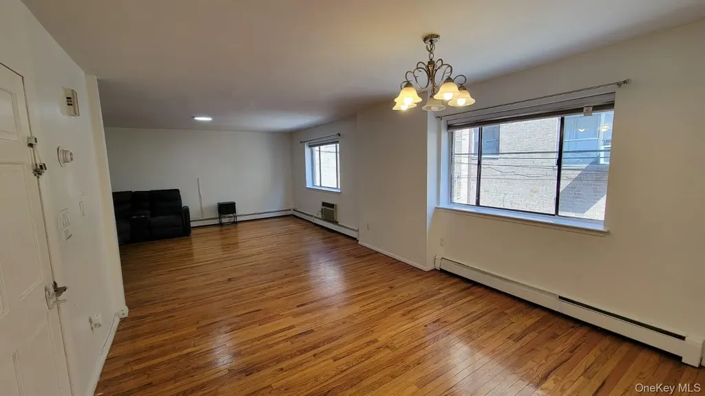 6201 Spencer Terrace Bronx NY 10471