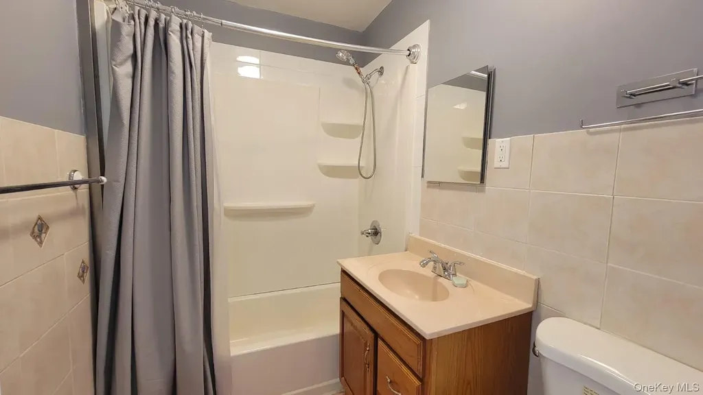6201 Spencer Terrace Bronx NY 10471