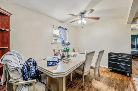 8 Willoughby Street Brentwood NY 11717