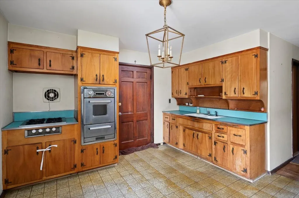 151 Bellevue Place Yonkers NY 10703