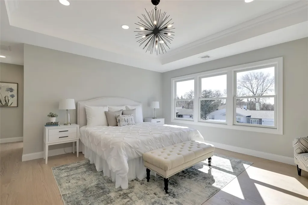 23 Belmont Circle Syosset NY 11791