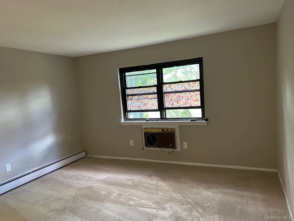 220 Sneden Place Spring Valley NY 10977