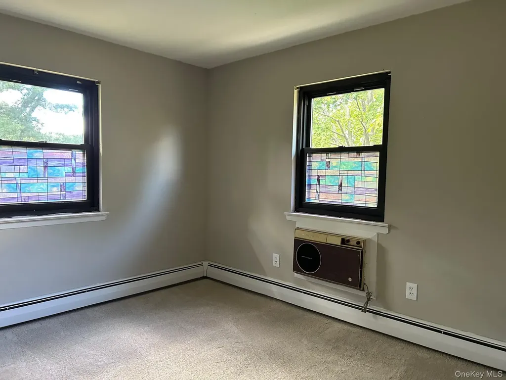 220 Sneden Place Spring Valley NY 10977