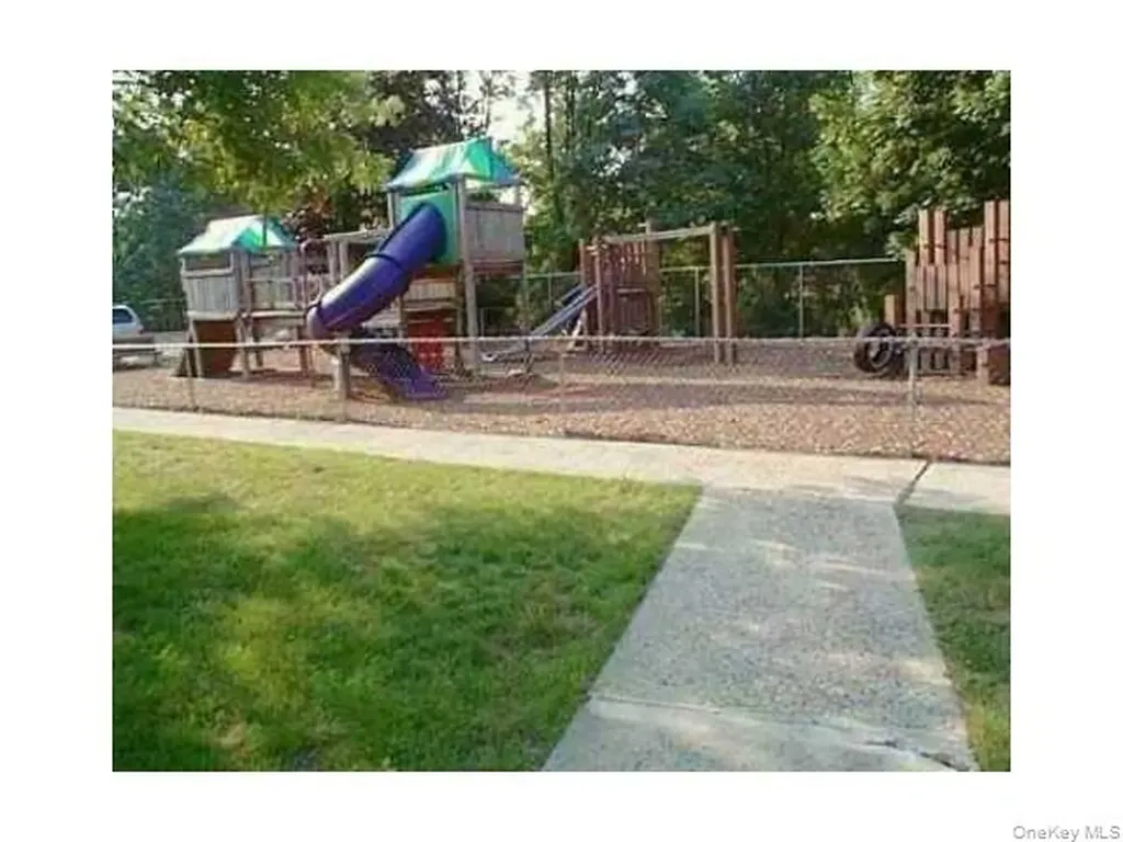 220 Sneden Place Spring Valley NY 10977