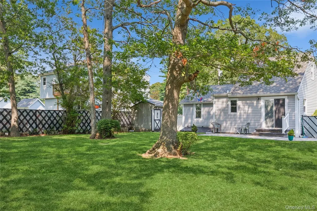 236B German Boulevard Yaphank NY 11980