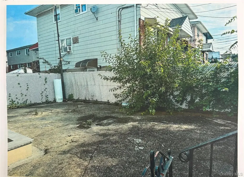 1243 E 91 Street Brooklyn NY 11236