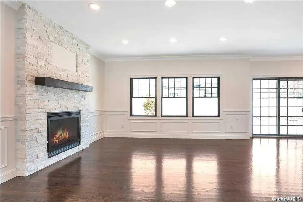 21 Cypress Avenue Bethpage NY 11714