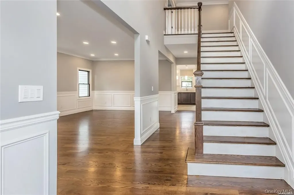 21 Cypress Avenue Bethpage NY 11714