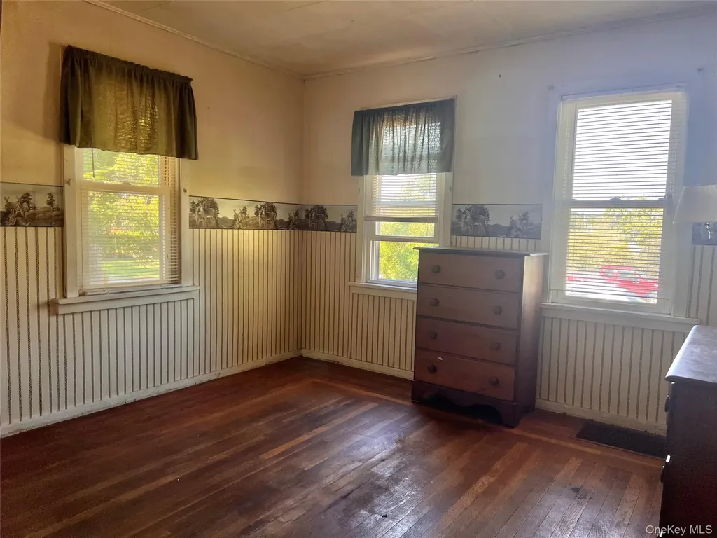 135 Viola Street Wallkill NY 12589